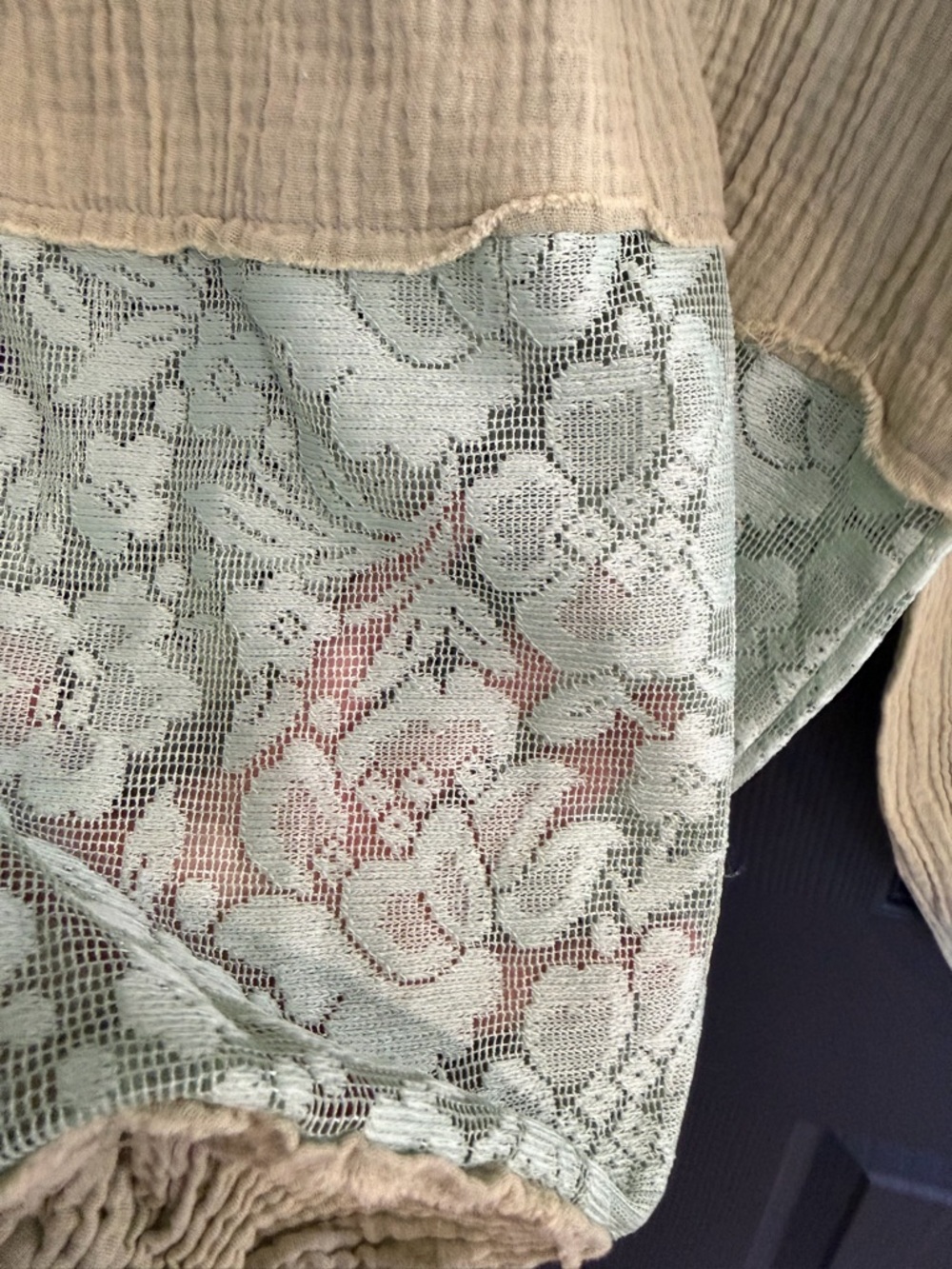 POL I'm So Fly Gauze + Lace Embroidered Slouchy Jogger Pants - Picture 6 of 10